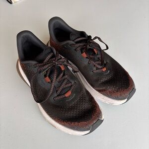 Under Armour Women's HOVR Turbulence 2 Printed Size 7.5